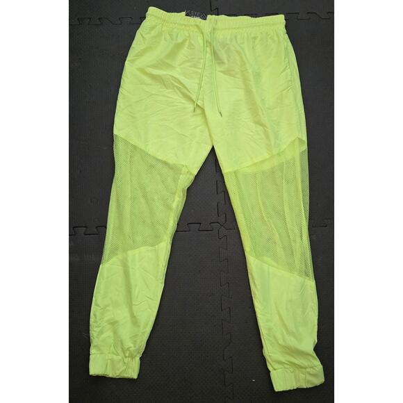 Love Neon Yellow Athletic Pants with Mid Leg Mesh Womens Size XL NEW WITH TAGS - Picture 1 of 8